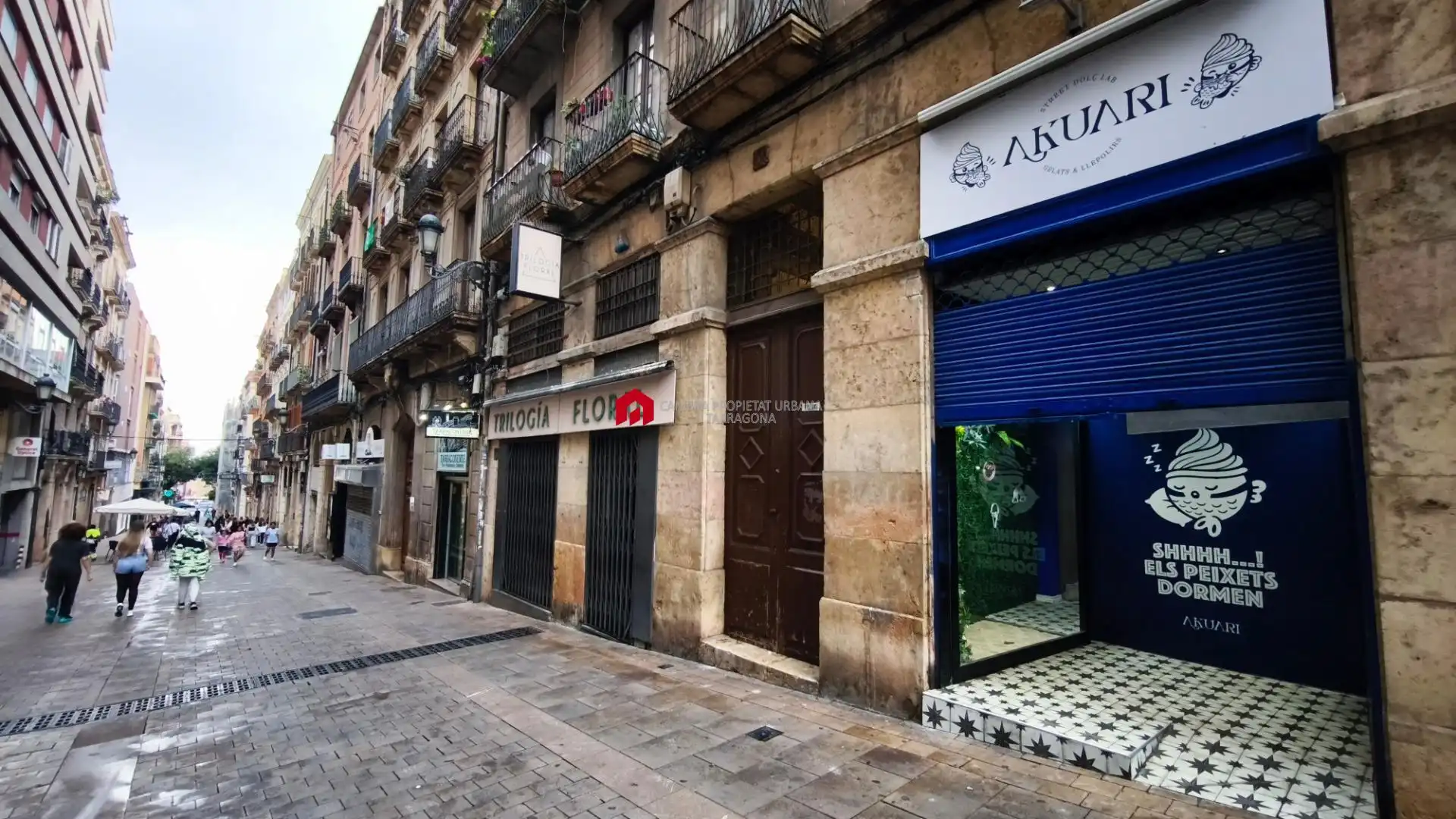 Vista exterior de Local de lloguer en Eixample