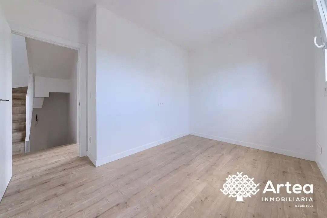 Detached house with terrace for sale in Julian Garaizar Kalea, imagen 24