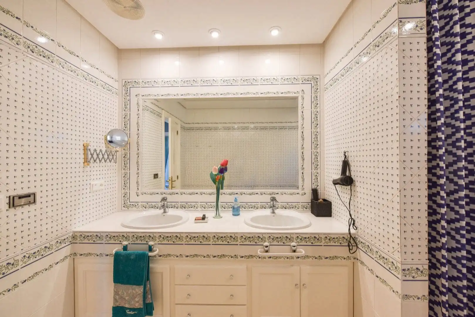 Baño de Casa o chalet en venta en Tordesillas con Calefacción, Jardín privado y Parquet