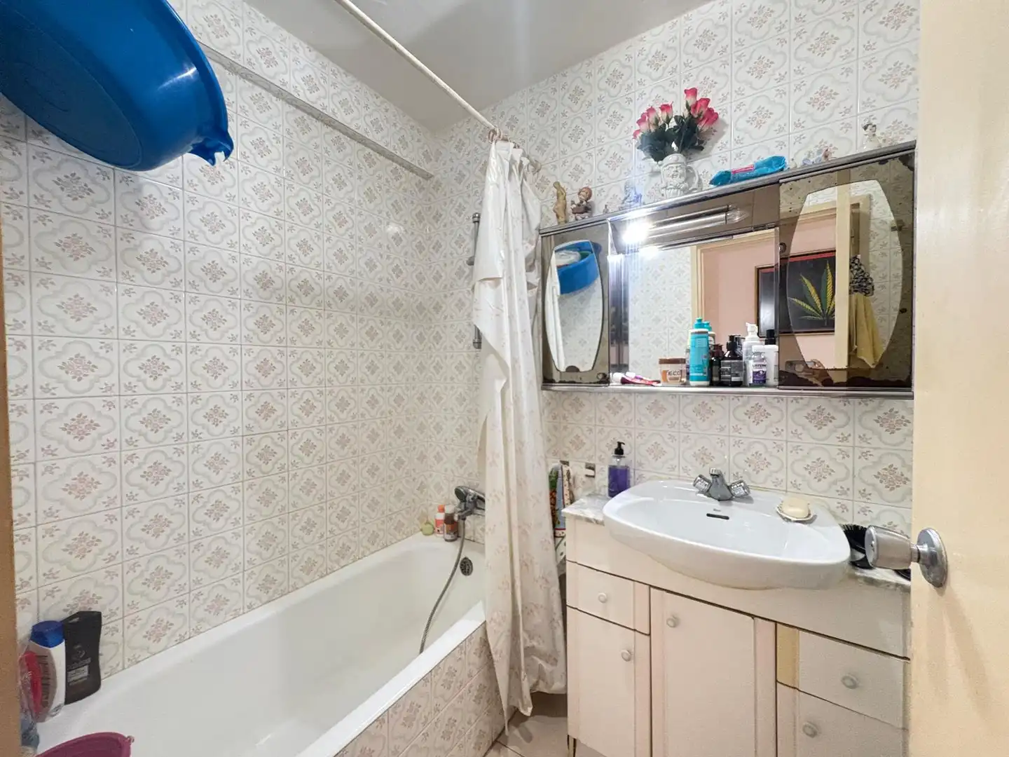 Baño de Piso en venta en Salou con Terraza, Amueblado y Horno