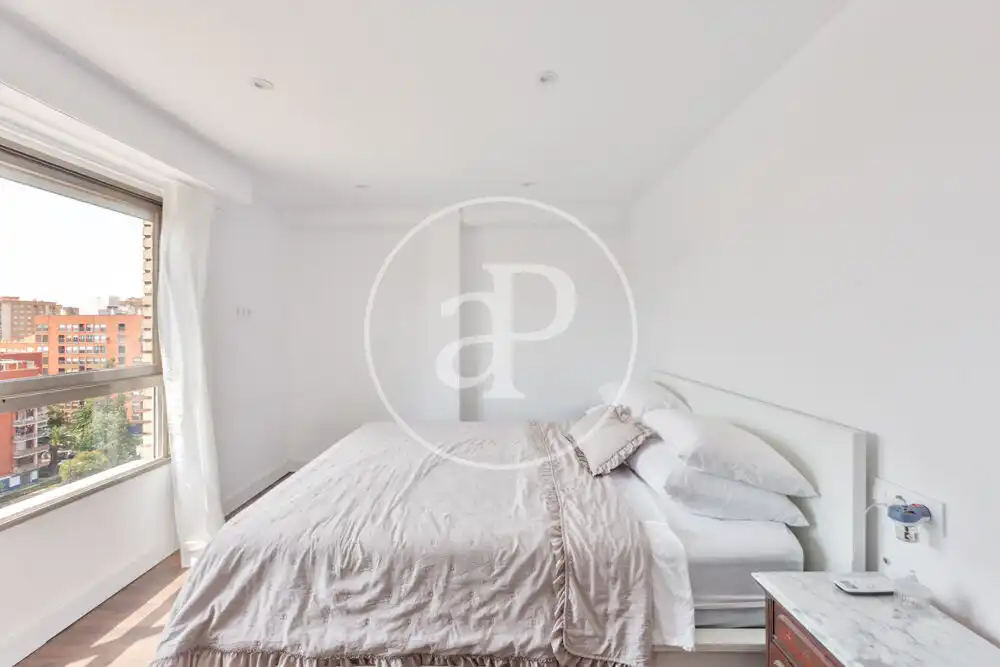 Habitación de Piso en venta en Valencia con Aire acondicionado, Calefacción y Terraza