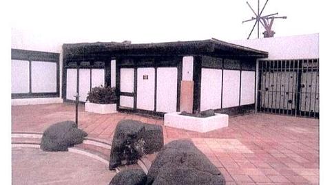 Photo 5 of Premises for rent in Avenida de las Palmeras, 28, Costa Teguise, Teguise