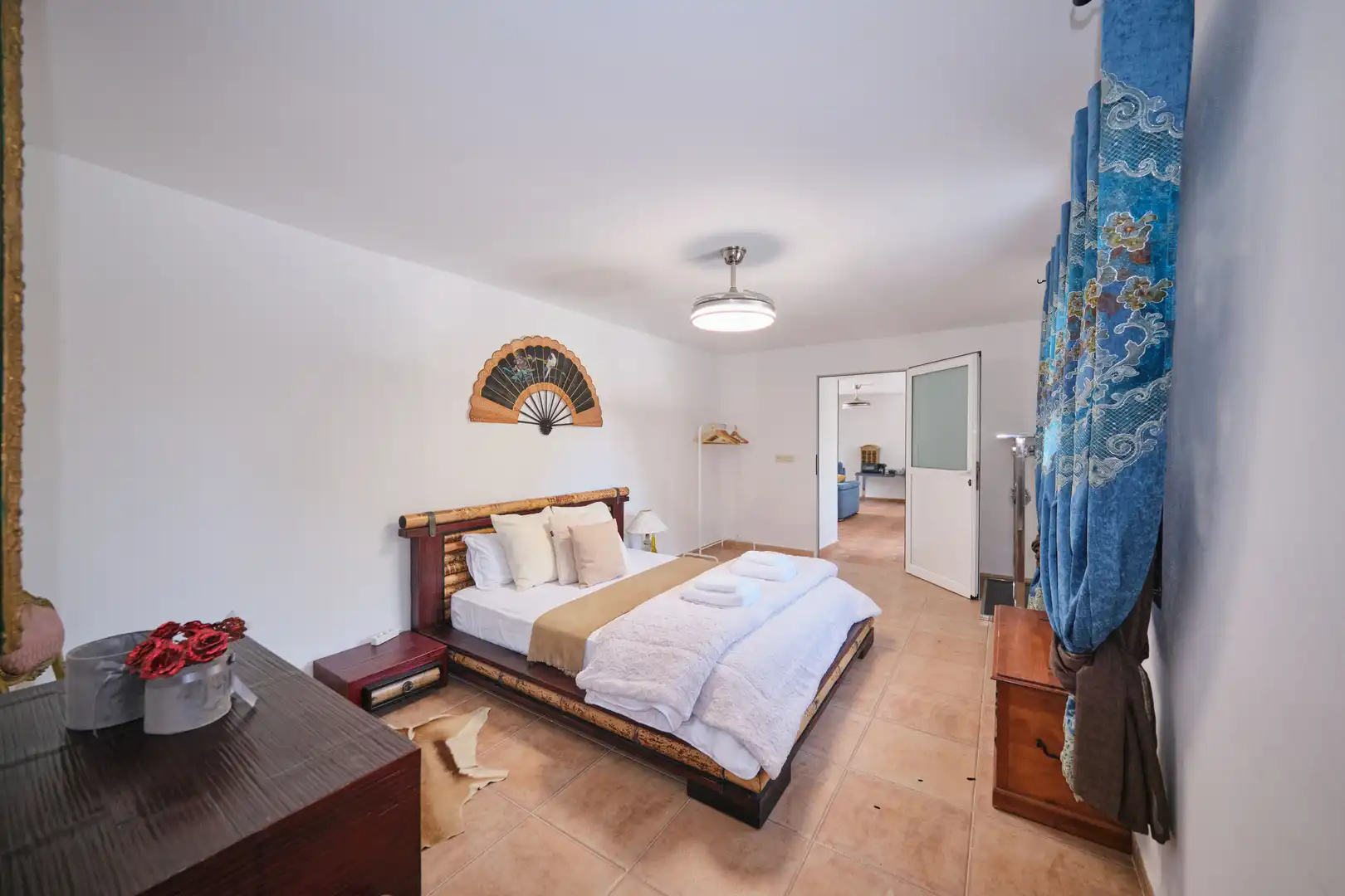 Bedroom of Houses for sale in Almuñécar  with Air Conditioner, Terrace and Swimming Pool