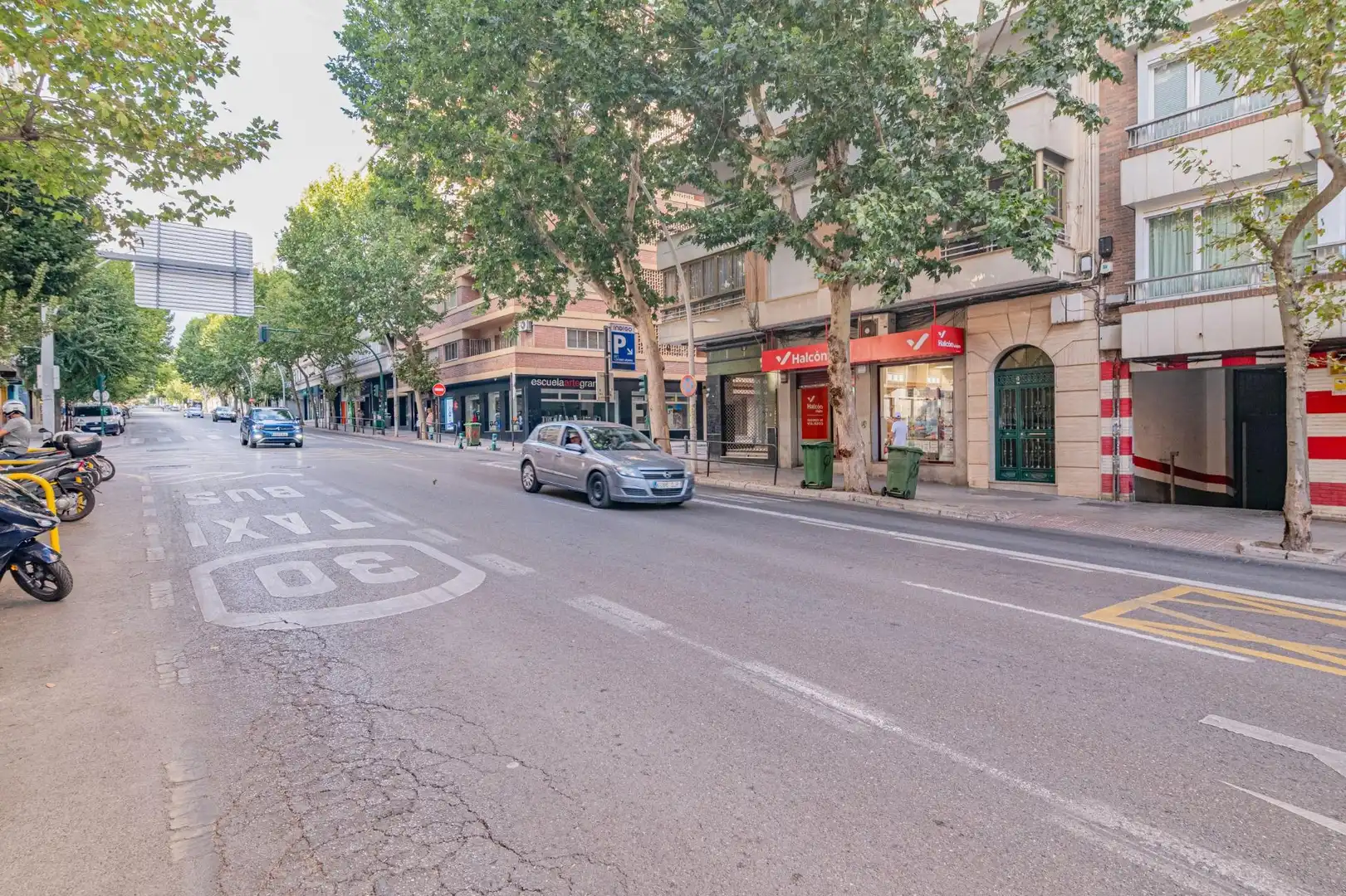 Study for rent in Plaza de Toros