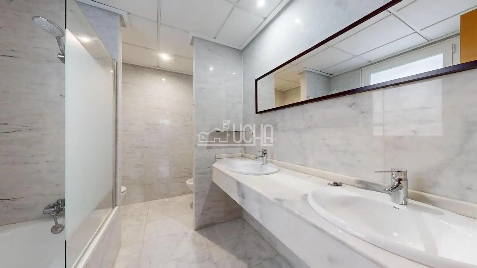 Piso en venta en Calle SAN VICENTE MARTIR, Arrancapins