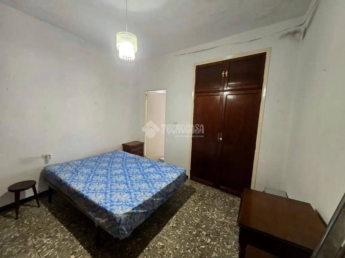Dormitori de Casa adosada en venda en Morón de la Frontera amb Aire condicionat