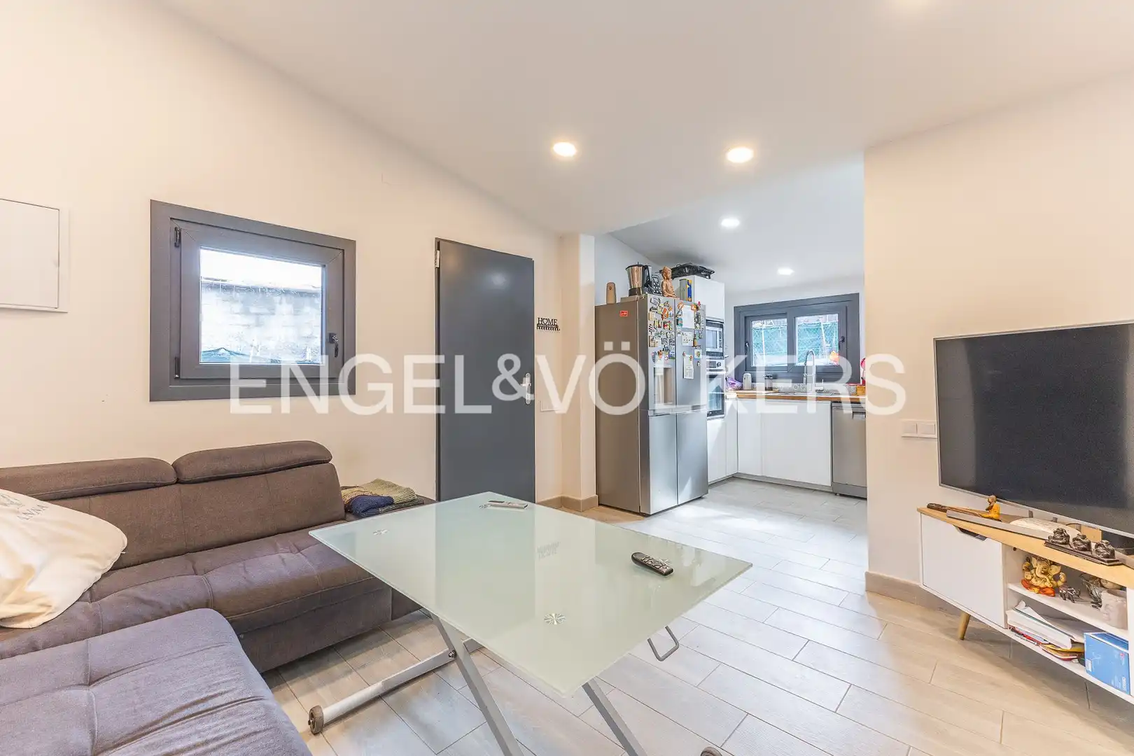 Sala de estar de Casa o chalet en venta en Palau-solità i Plegamans con Aire acondicionado, Calefacción y Jardín privado