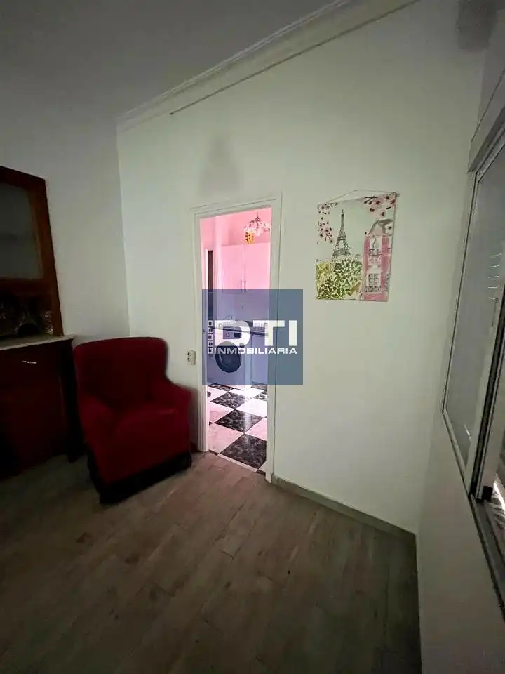 Casa con balcone in vendita a Calle Manuel León, imagen 5