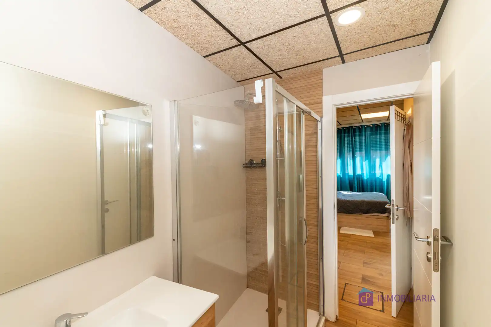 Bany de Pis en venda en Zaragoza amb Aire condicionat, Parquet i Moblat
