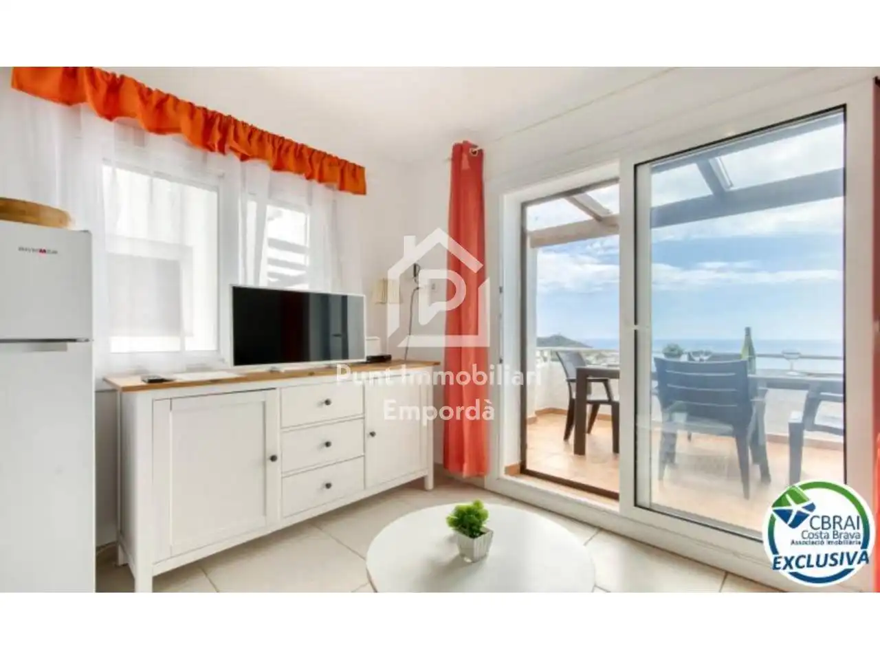 Vista exterior de Apartament en venda en Roses amb Aire condicionat, Calefacció i Terrassa