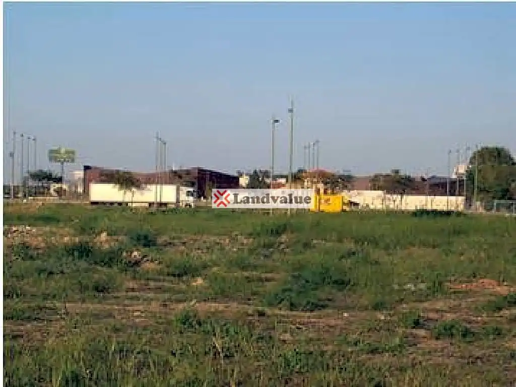 Terreny residencial en venda a Casc Urbà, imagen 5