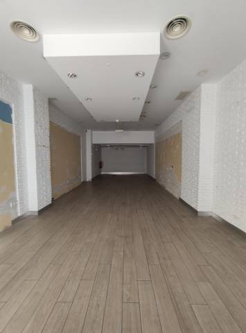 Local comercial en Alquiler en Avenida Carlos III 63 Bajo en 2º Ensanche