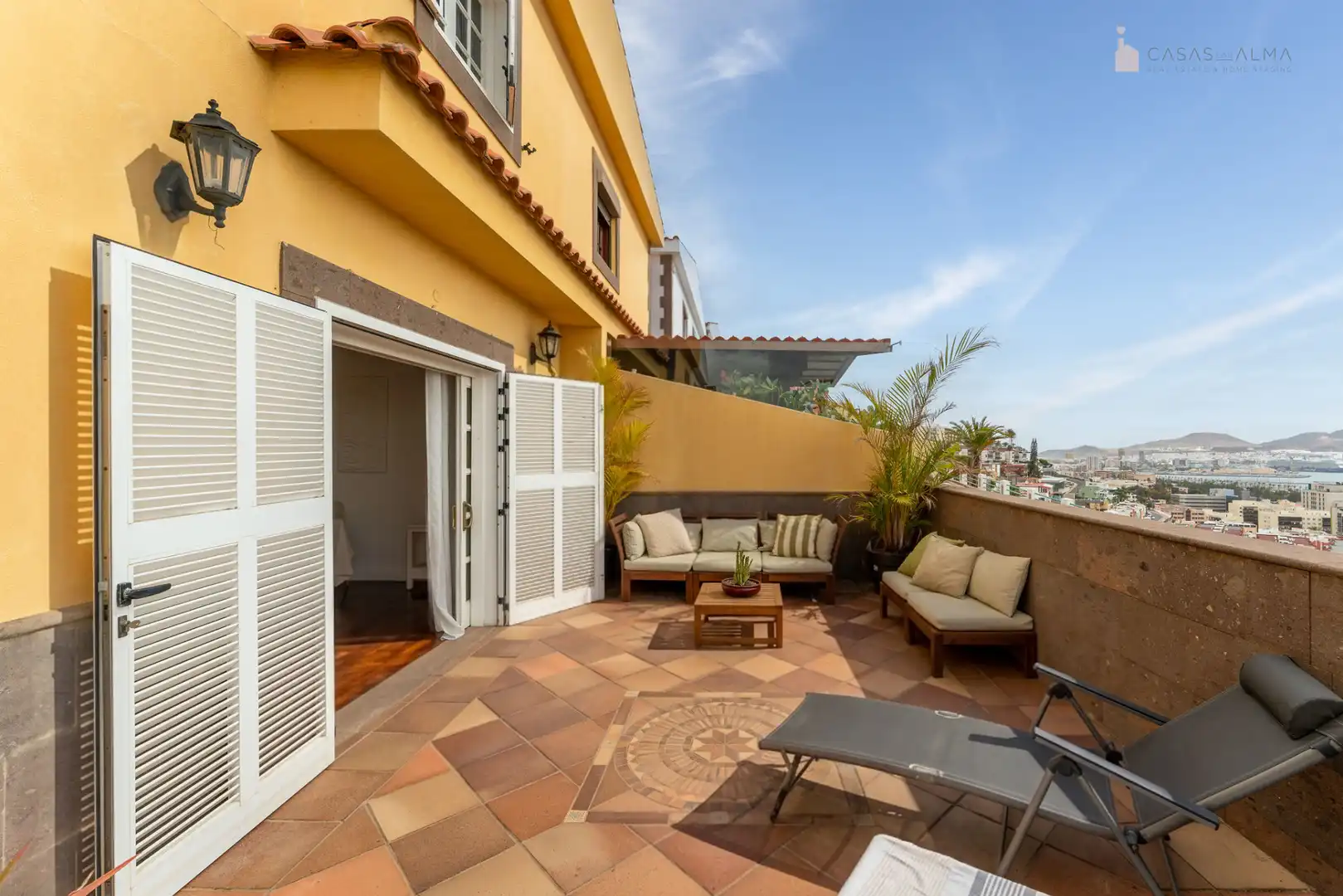 Terrassa de Casa adosada en venda en Las Palmas de Gran Canaria amb Aire condicionat, Parquet i Terrassa