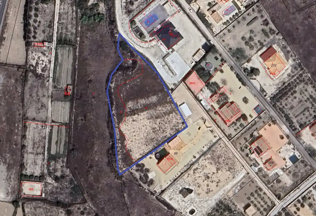 Lands and plots for sale in Pliego