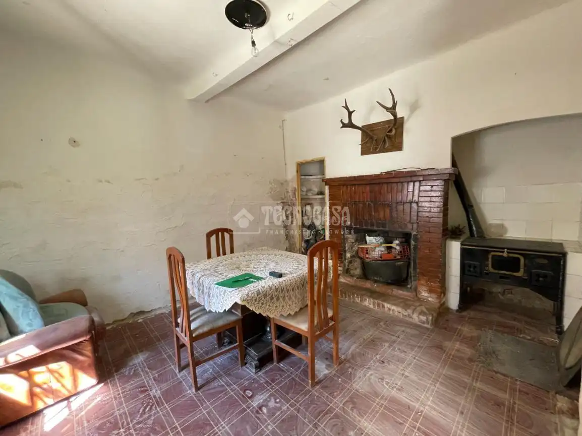 Casa adosada en venda a Los Hueros