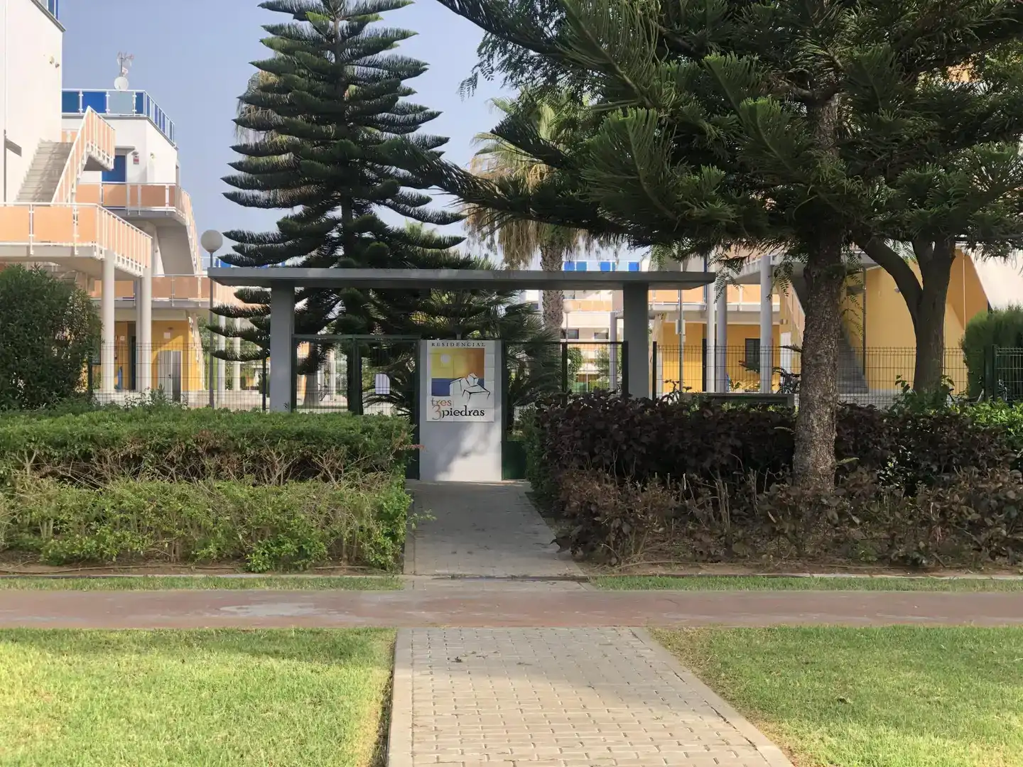 Exterior view of Flat for rent in Las Tres Piedras - Costa Ballena