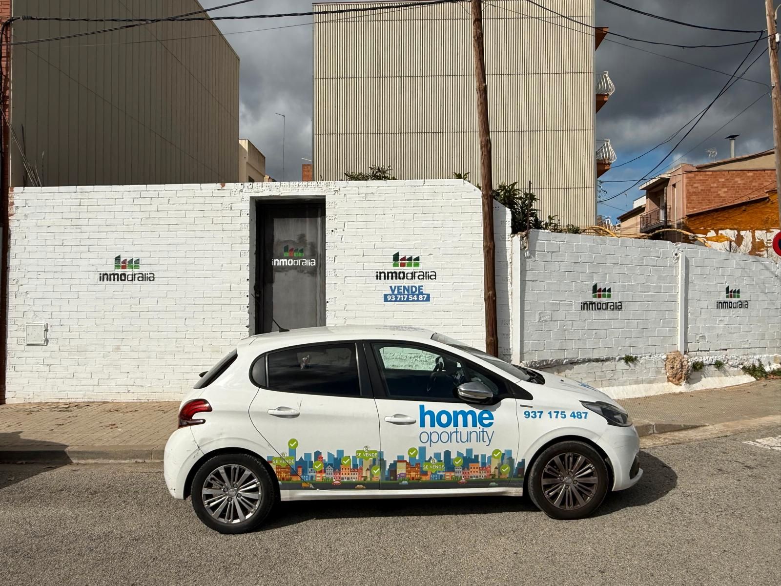 Vista exterior de Residencial en venta en Sabadell