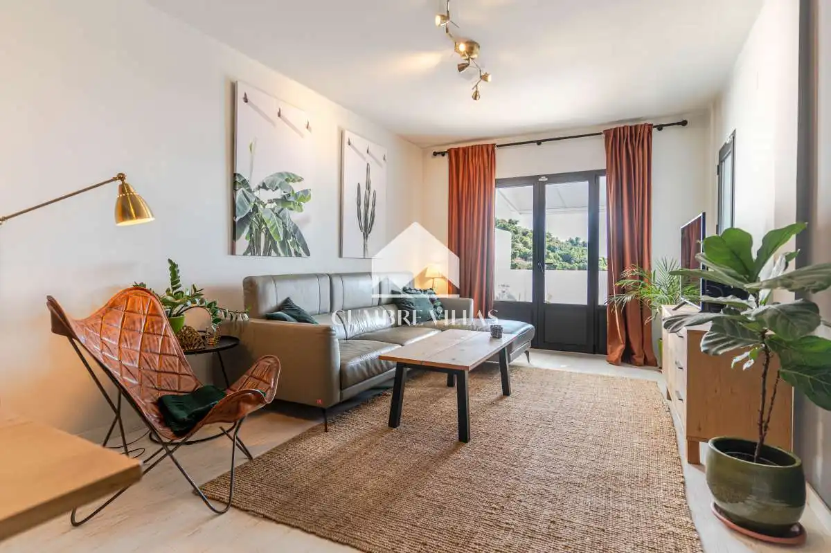Sala de estar de Casa adosada en venta en Almuñécar con Terraza, Trastero y Internet