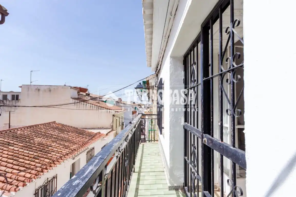 Terrasse von Einfamilien-Reihenhaus zum Verkauf in Vélez-Málaga mit Terrasse und Balkon