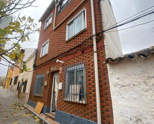 Vista exterior de Casa o xalet en venda en Saelices amb Moblat