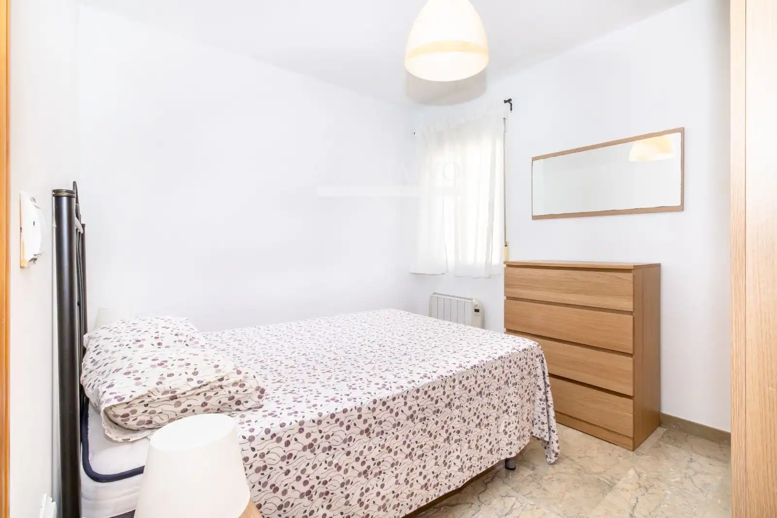 Habitación de Ático en venta en Atarfe con Aire acondicionado, Calefacción y Terraza