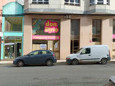 Business premises to rent in Rúa Plácido Peña 8
