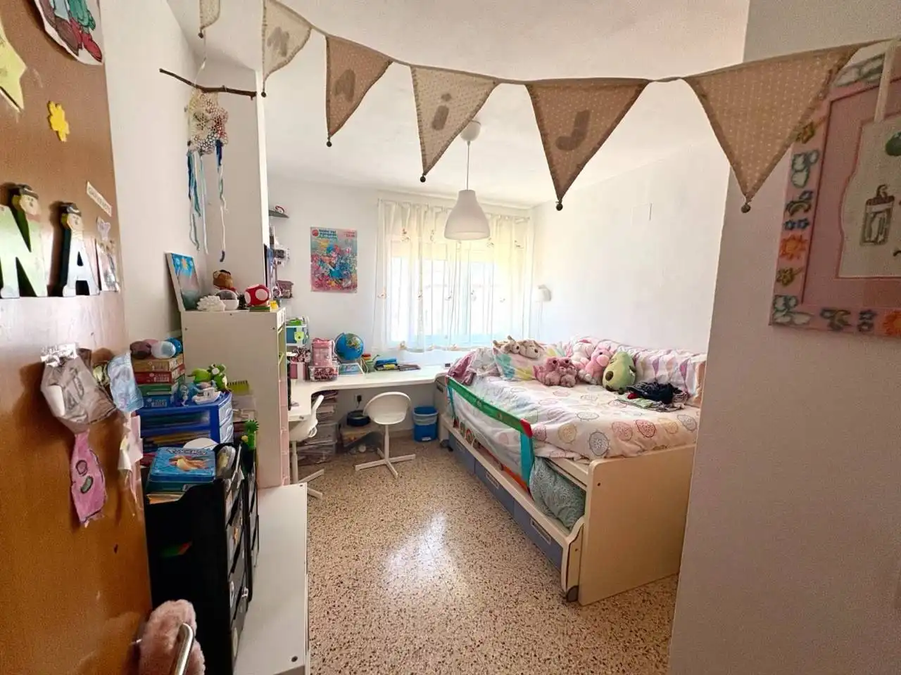 Habitación de Piso en venta en Alicante / Alacant con Aire acondicionado, Trastero y Balcón