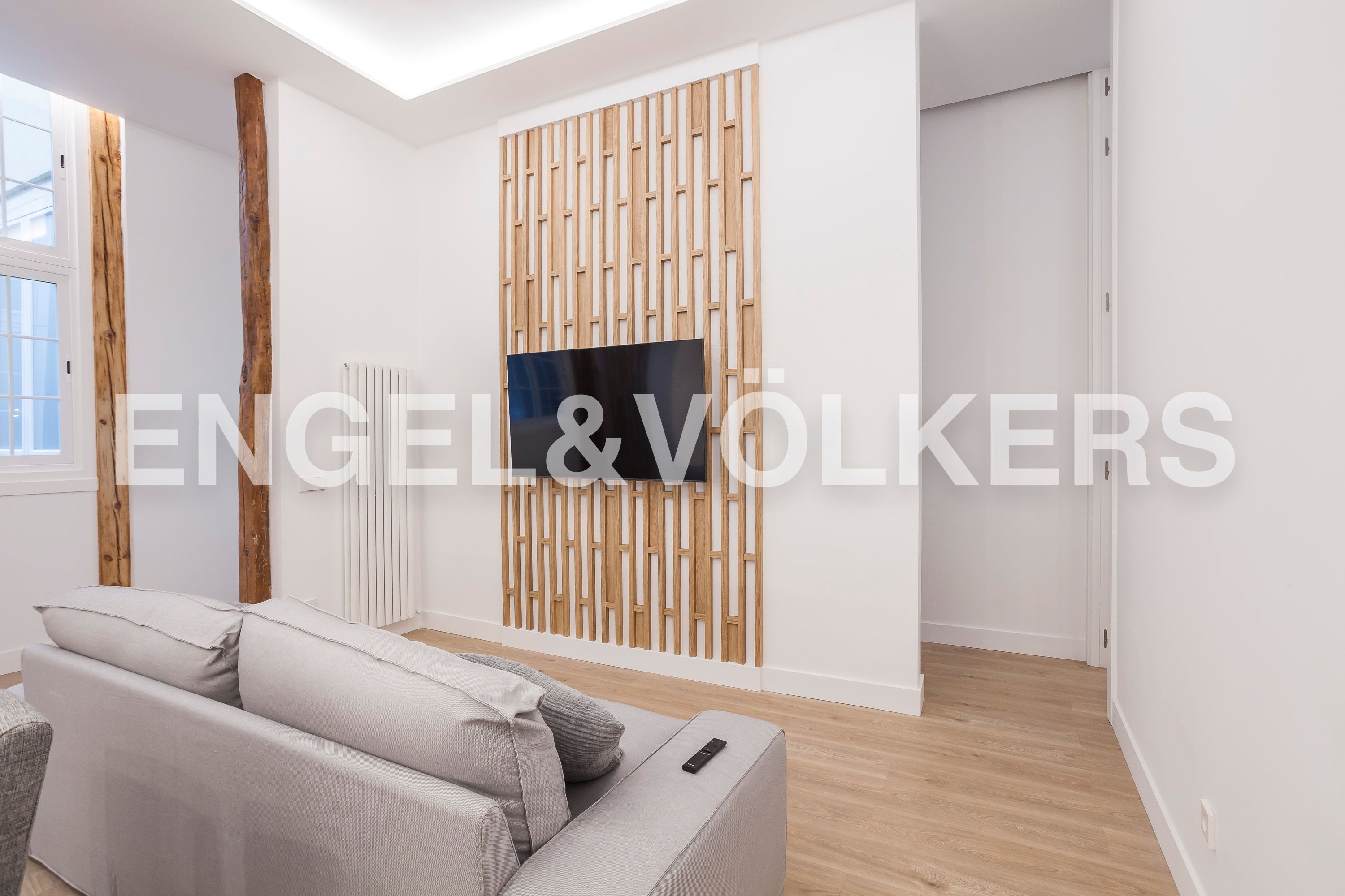 Living room of Apartment for sale in  Madrid Capital  with Air Conditioner, Heating and Furnished