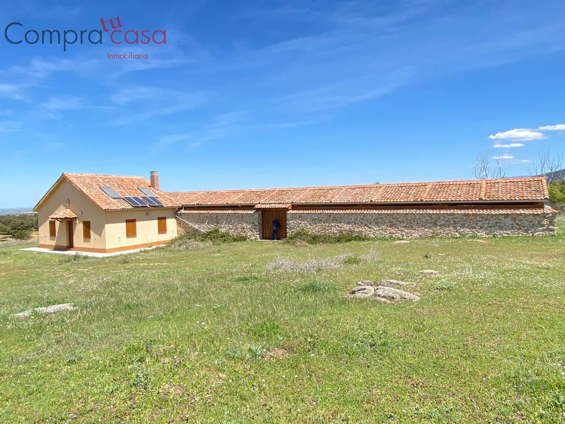 Exterior view of Country house for sale in Cercedilla  with Heating