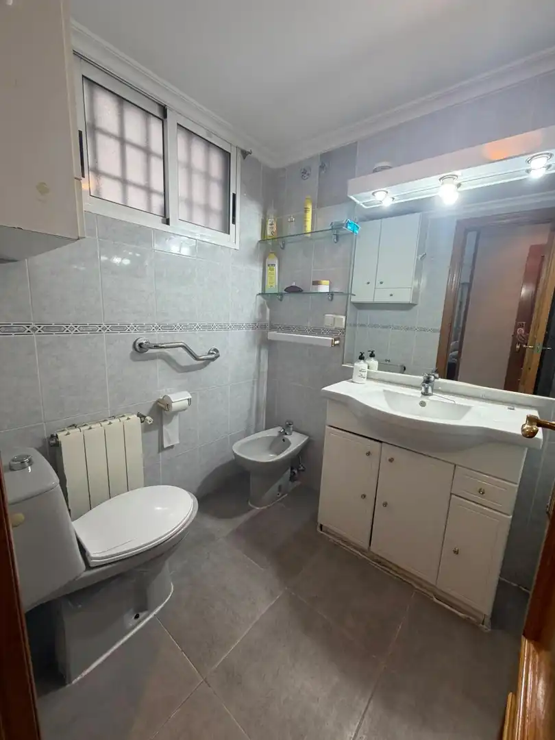 Badezimmer von Wohnung zum Verkauf in Mislata mit Klimaanlage, Heizung und Terrasse