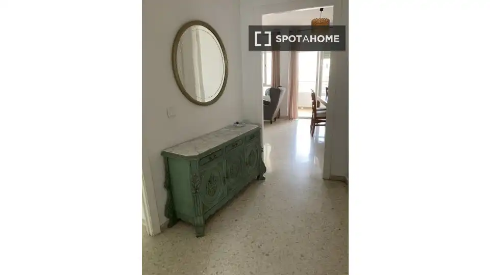 Vista exterior de Apartament per a compartir en Almuñécar amb Aire condicionat, Calefacció i Terrassa