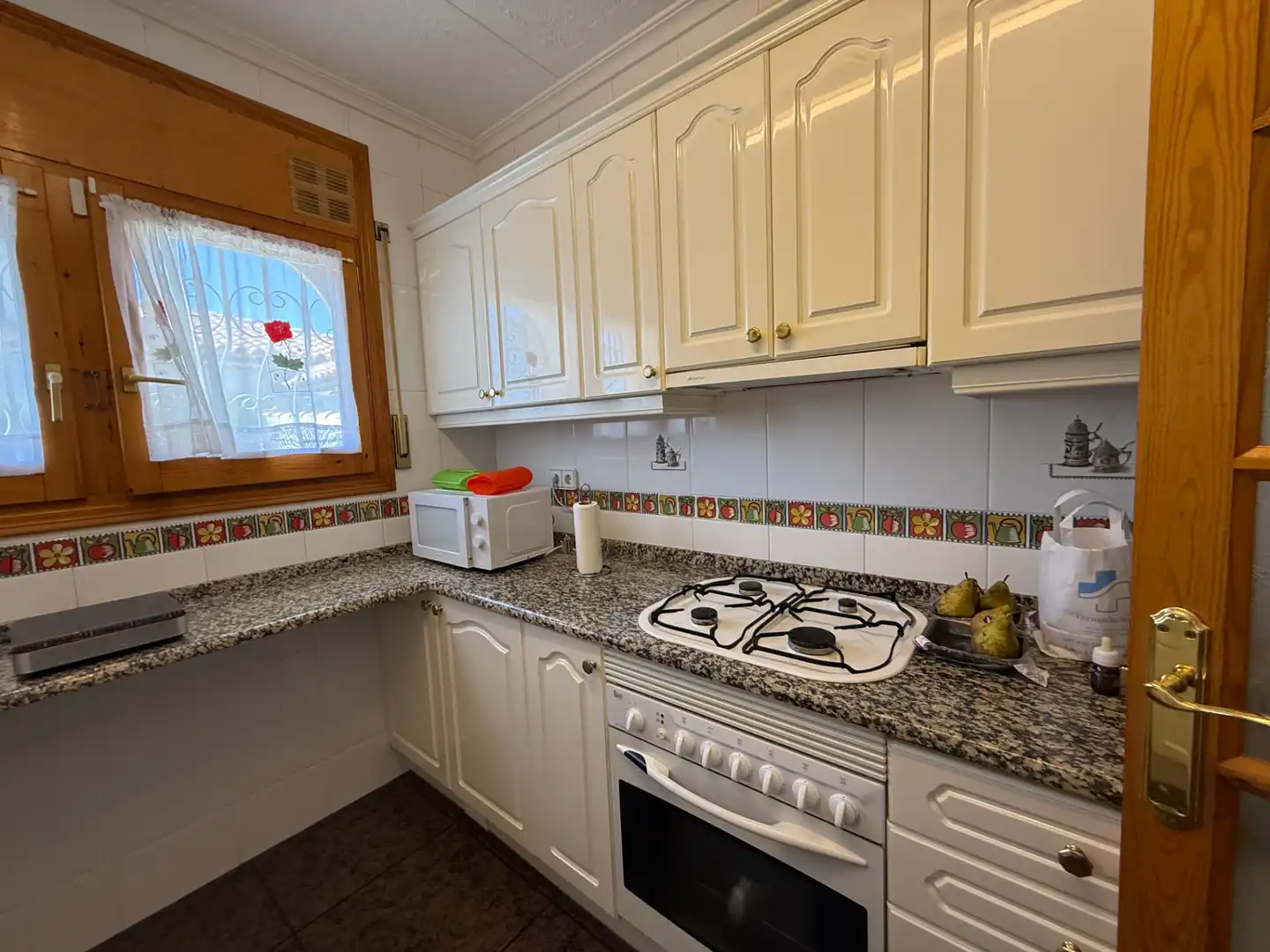 Cocina de Casa o chalet en venta en Mont-roig del Camp con Aire acondicionado, Calefacción y Jardín privado