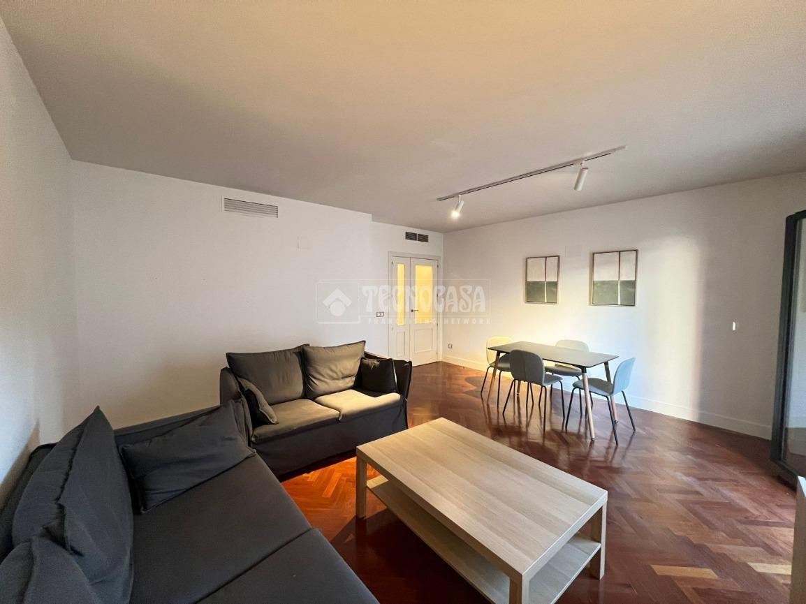 Sala de estar de Piso de alquiler en Talavera de la Reina con Aire acondicionado