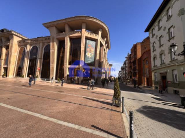 Piso en Venta en Oviedo - PÉREZ DE LA SALA en Auditorio - Seminario - Parque de Invierno