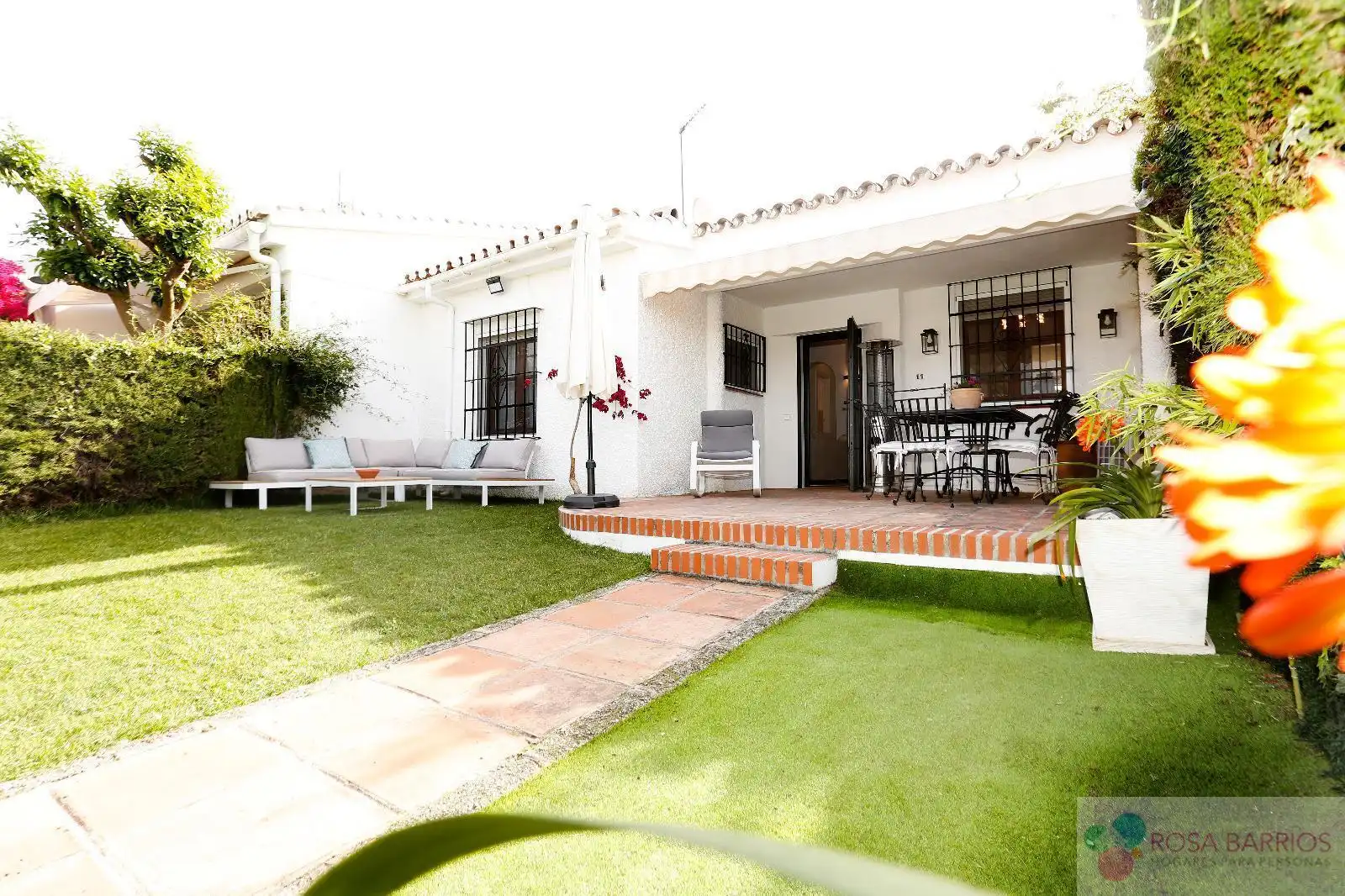 Adosado con piscina en venta en San Pedro de Alcántara