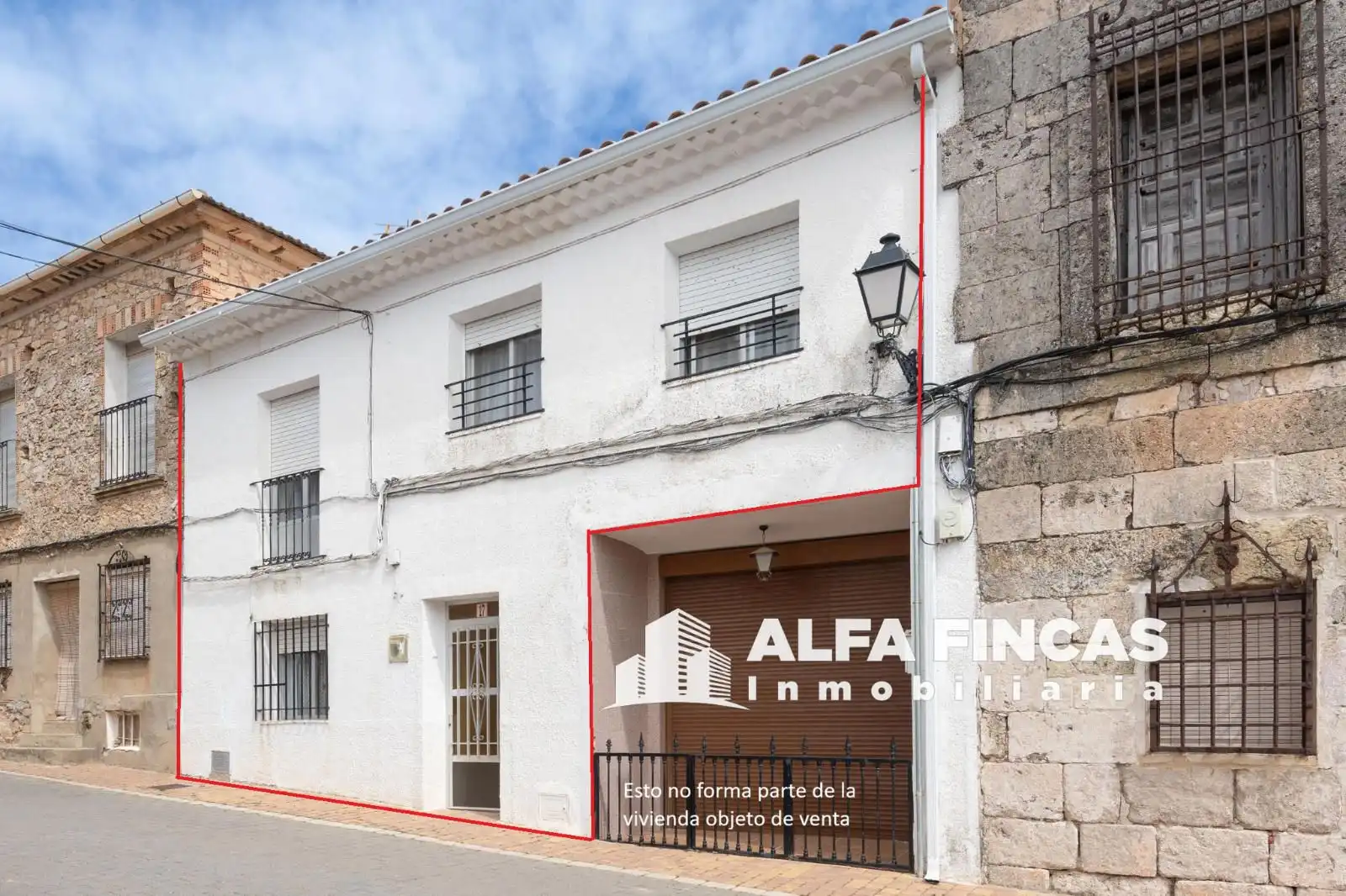 Vista exterior de Casa o chalet en venta en Castillo de Garcimuñoz con Calefacción, Jardín privado y Terraza