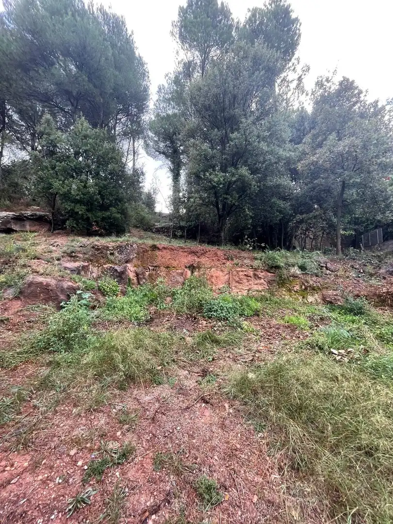 Terreno residencial en venta en Sant Llorenç Savall, imagen 3