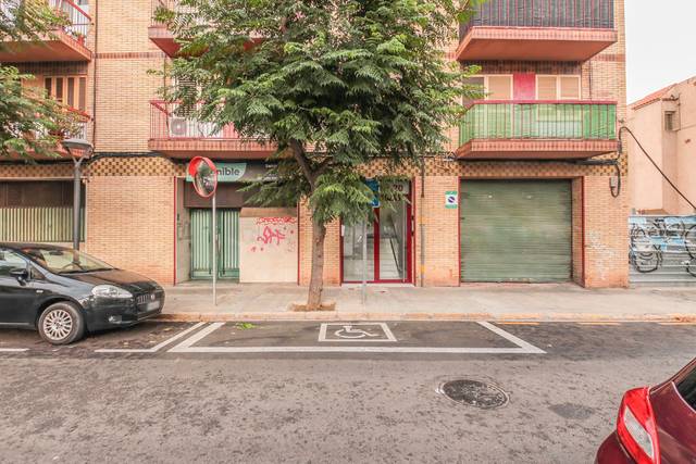 Local comercial en Alquiler en C/ Pablo Font de Rubinat en Ponent