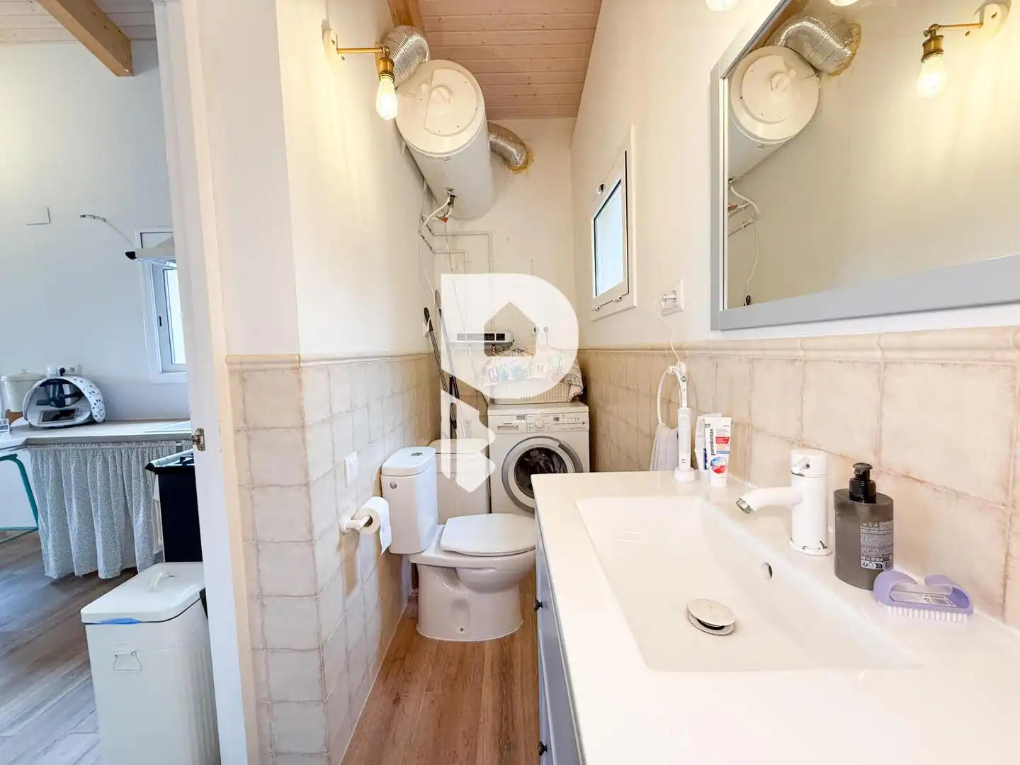 Bathroom of Houses for sale in Rubí  with Private garden, Terrace and Balcony
