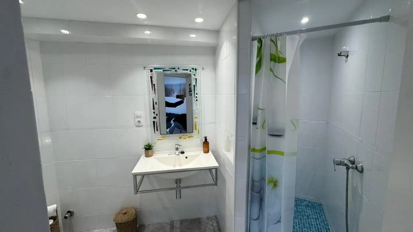 Habitación en Mestre Marçal, Torrefiel