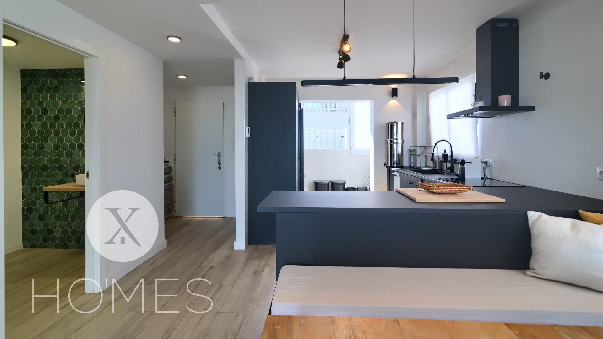 Cuina de Casa o xalet en venda en Chiva amb Aire condicionat, Jardí privat i Terrassa