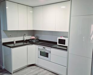 Kitchen of Flat to rent in  Granada Capital  with Terrace and Balcony