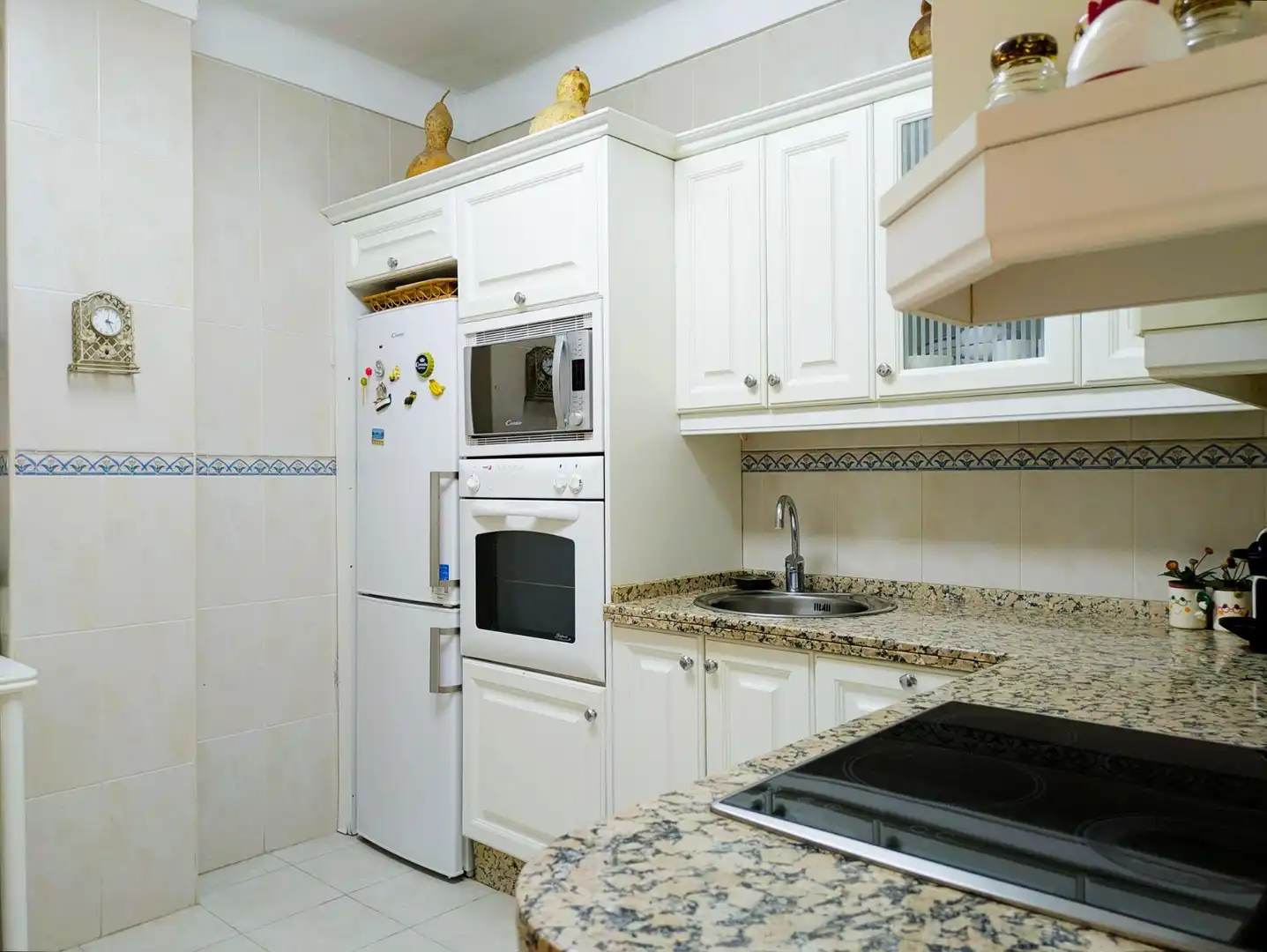 Kitchen of Flat for sale in Marbella  with Air Conditioner, Heating and Private garden