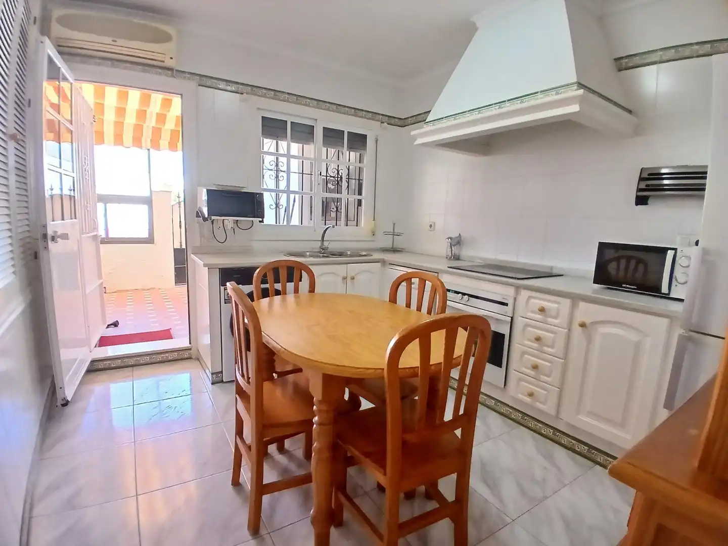 Kitchen of Houses for rent in Puerto Real  with Air Conditioner, Terrace and Furnished