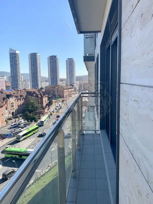 Terraza de Piso de alquiler en Bilbao  con Calefacción, Jardín privado y Trastero