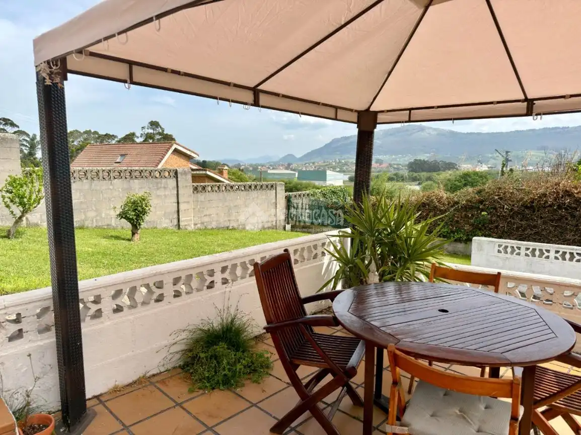 Terrasse von Einfamilien-Reihenhaus zum Verkauf in Camargo