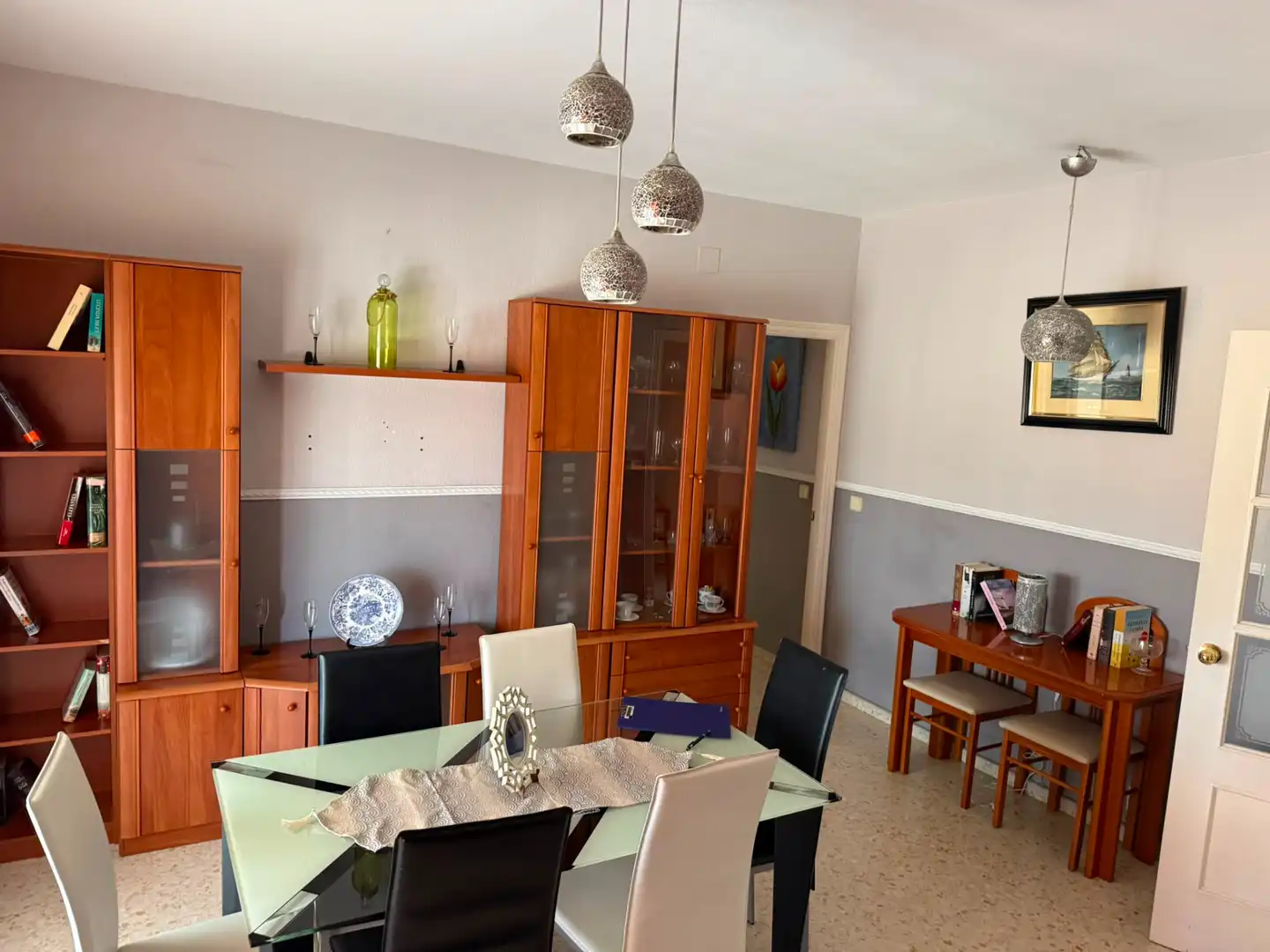 Comedor de Piso en venta en Sevilla con Piscina y Balcón