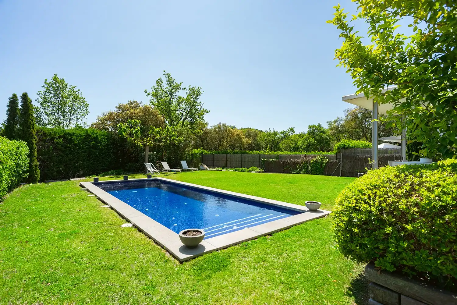 Swimming pool of Houses for sale in Girona  with Air Conditioner, Heating and Storage room