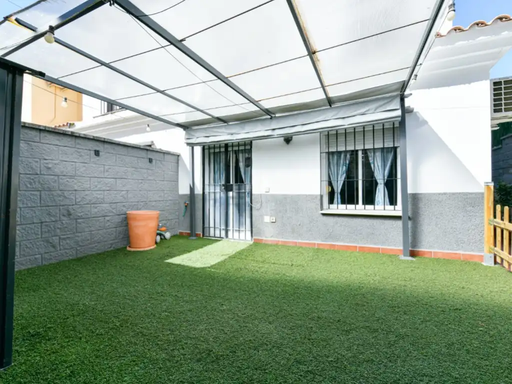 Casa adosada en venta en Sexmo
