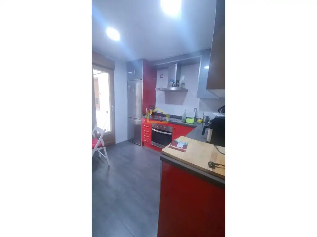 Piso de alquiler en Paseo de Canalejas, San Esteban - San Cristóbal